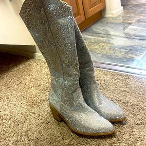 Women’s Rhinestone Cowgirl Boots